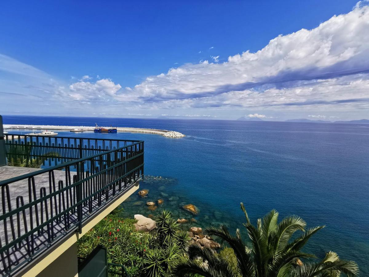 Villa Anita Apartments Capo dʼOrlando Eksteriør billede