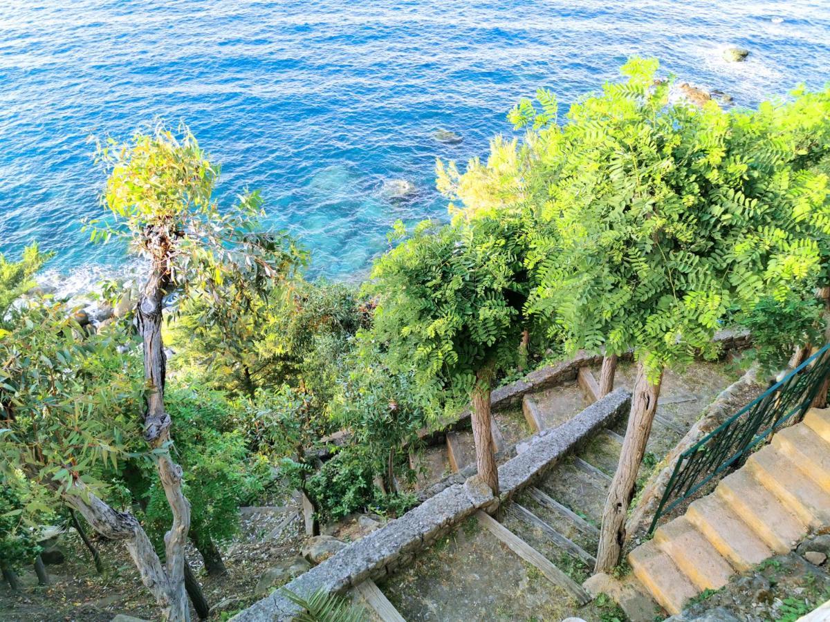Villa Anita Apartments Capo dʼOrlando Eksteriør billede