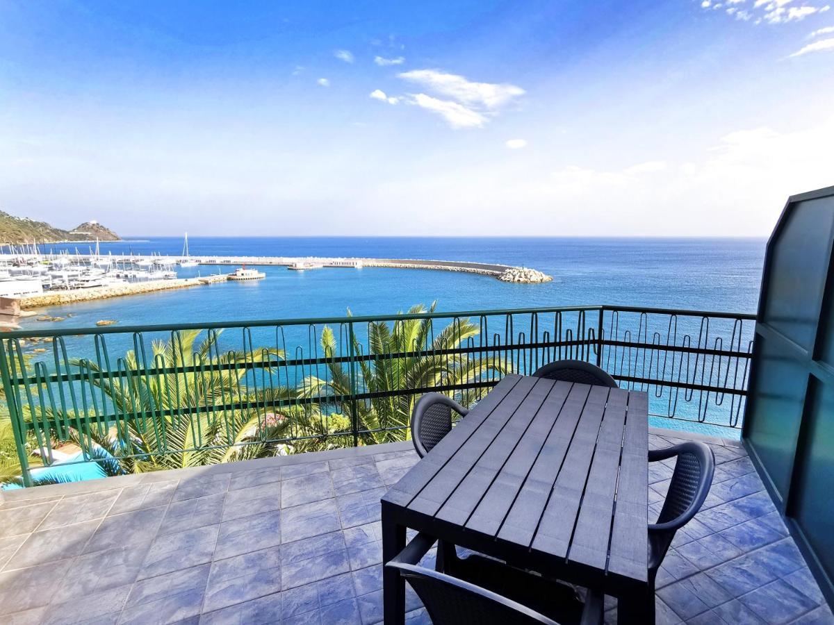 Villa Anita Apartments Capo dʼOrlando Eksteriør billede