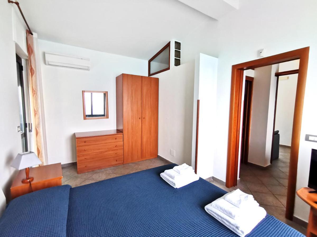 Villa Anita Apartments Capo dʼOrlando Eksteriør billede