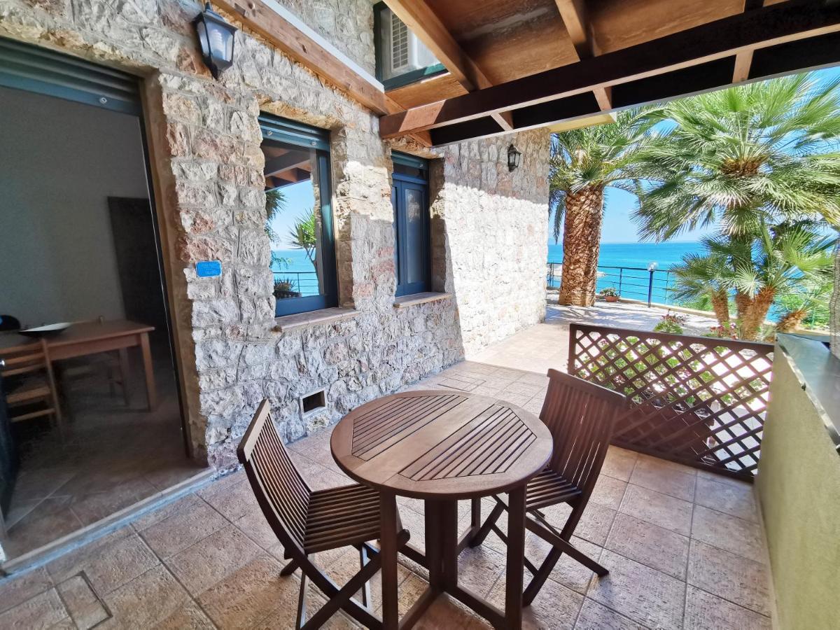 Villa Anita Apartments Capo dʼOrlando Eksteriør billede