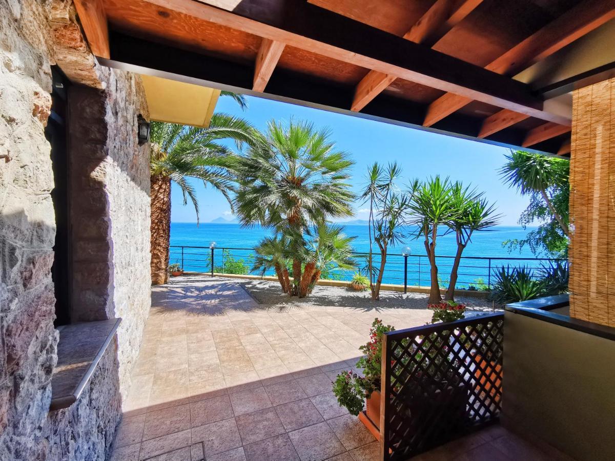Villa Anita Apartments Capo dʼOrlando Eksteriør billede