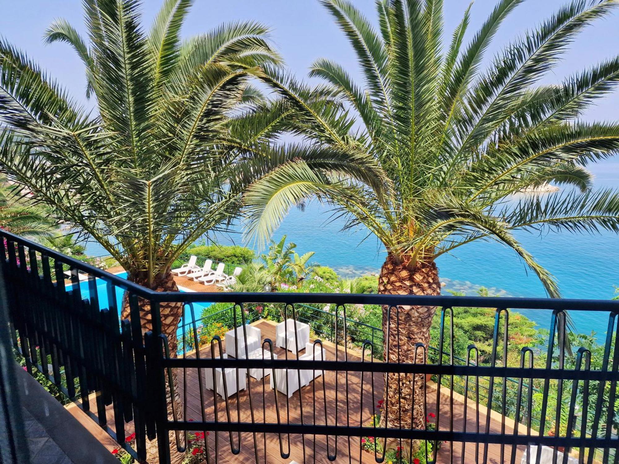 Villa Anita Apartments Capo dʼOrlando Eksteriør billede