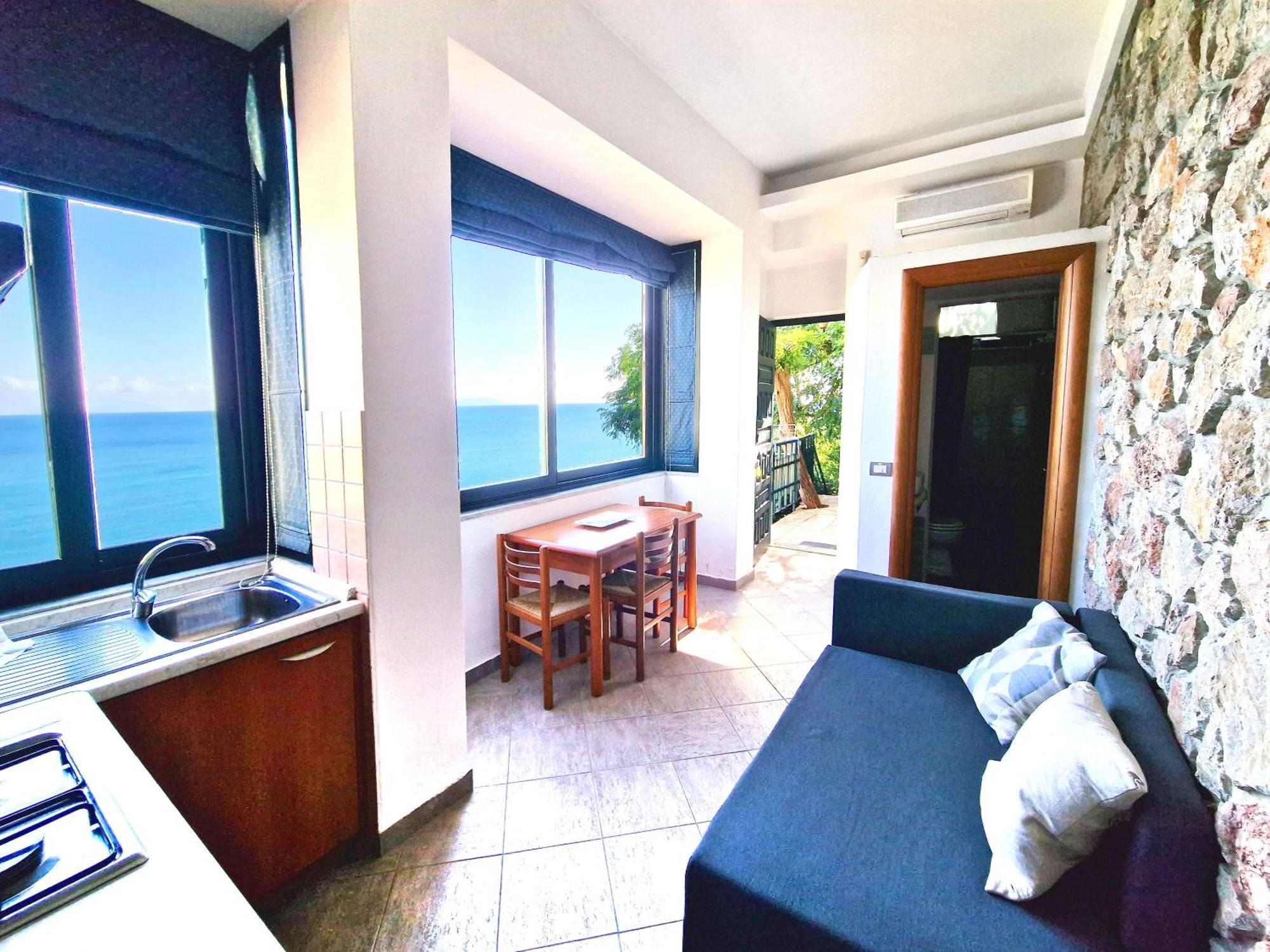 Villa Anita Apartments Capo dʼOrlando Værelse billede