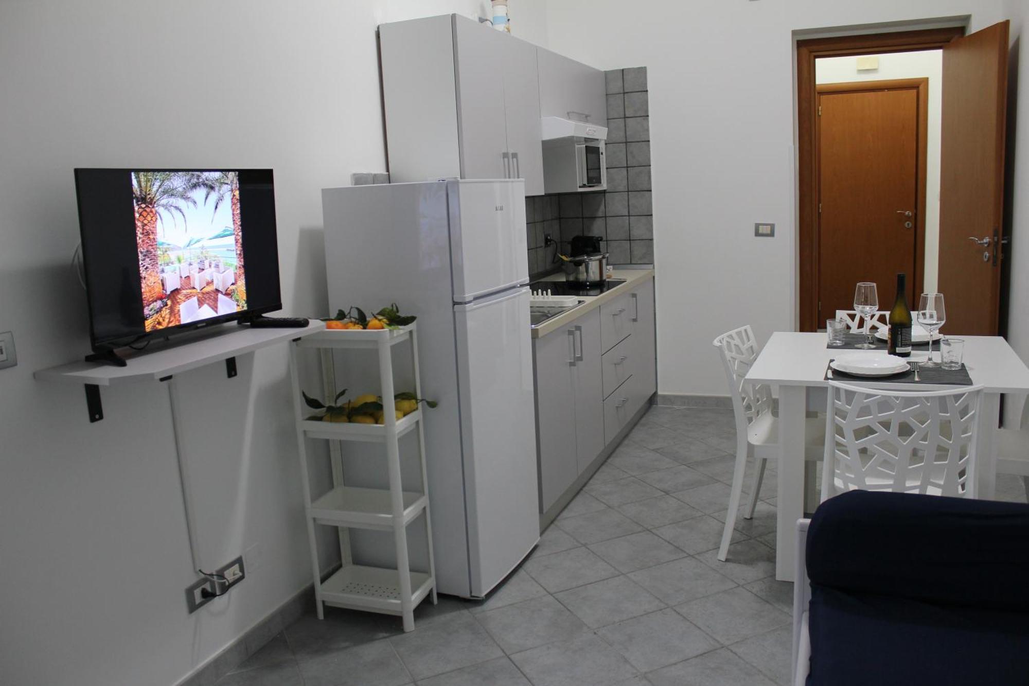 Villa Anita Apartments Capo dʼOrlando Eksteriør billede